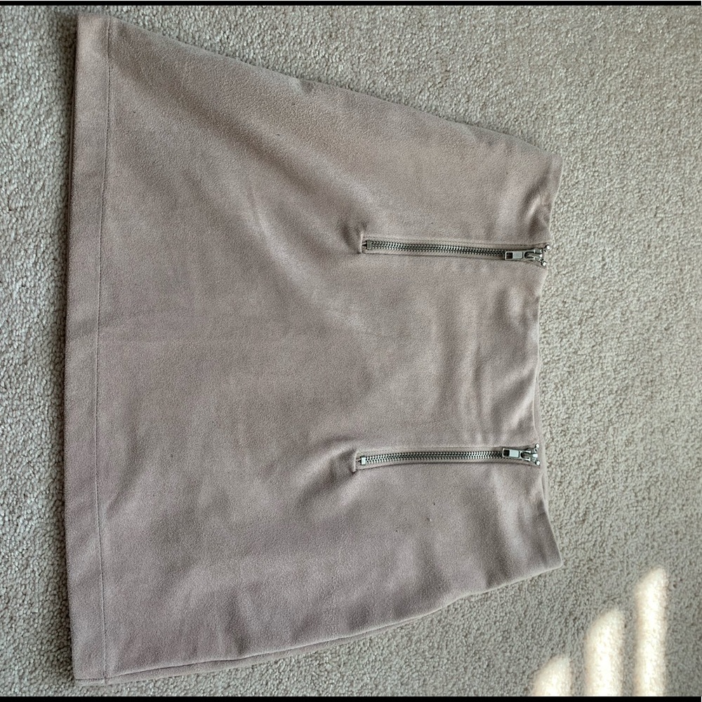 Suede Skirt with zippers